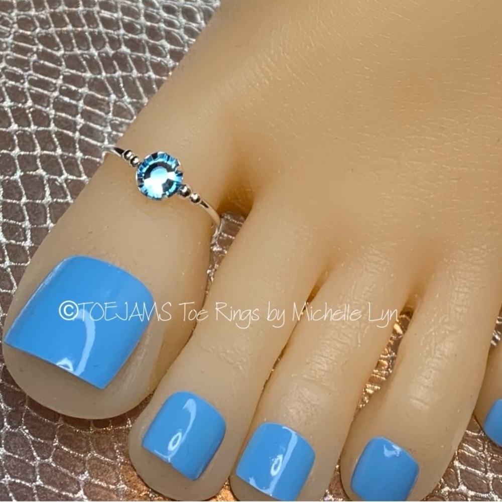 TOE RING Pale Blue Crystal/Silver Plated Elastic Stretch Band Big Toe Ring